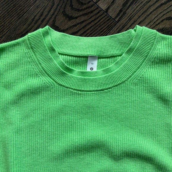 Lululemon Waist Length Crewneck Sweater - Picture 3 of 5